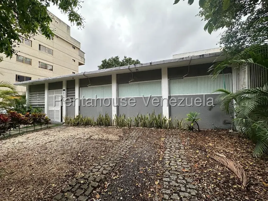 Casa (1 Nivel) en Alquiler en Las Mercedes, Distrito Metropolitano - 48