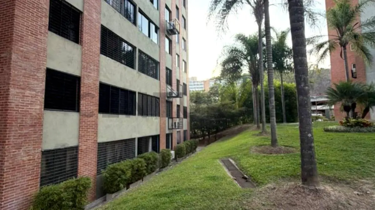 Venta Apartamento Los Naranjos Humboldt - 3