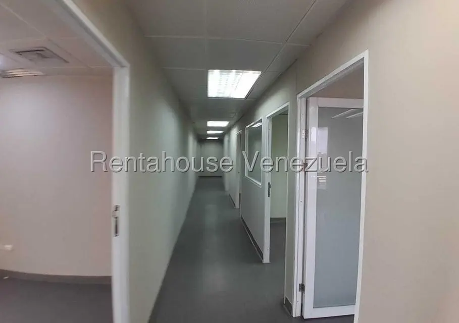 Comercial (Oficina) en Alquiler en 5 de Julio, Zulia - 5