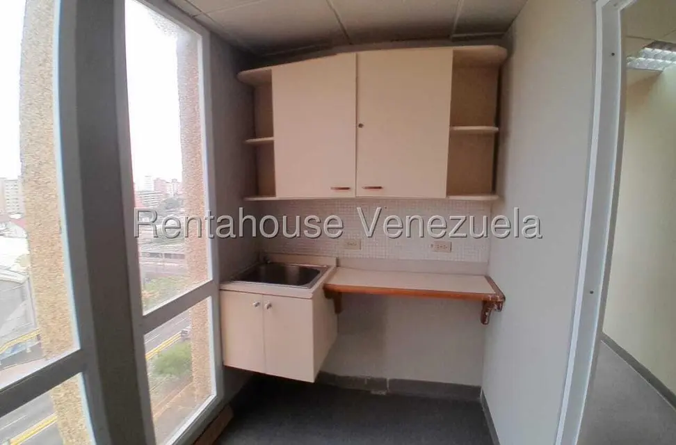 Comercial (Oficina) en Alquiler en 5 de Julio, Zulia - 7
