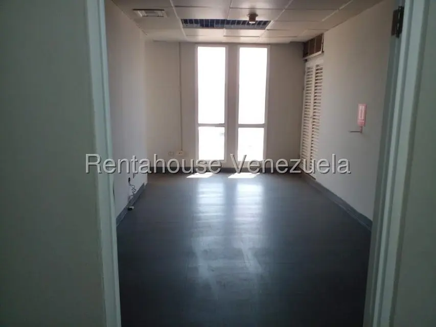 Comercial (Oficina) en Alquiler en 5 de Julio, Zulia - 10