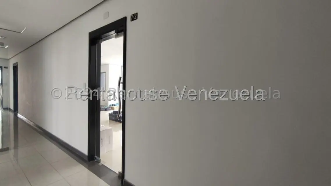 Comercial (Oficina) en Alquiler en Nueva Segovia, Lara - 22