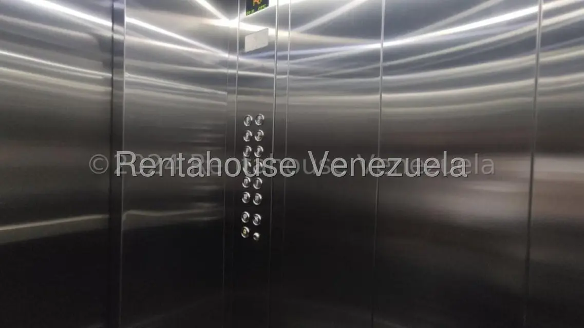 Comercial (Oficina) en Alquiler en Nueva Segovia, Lara - 4