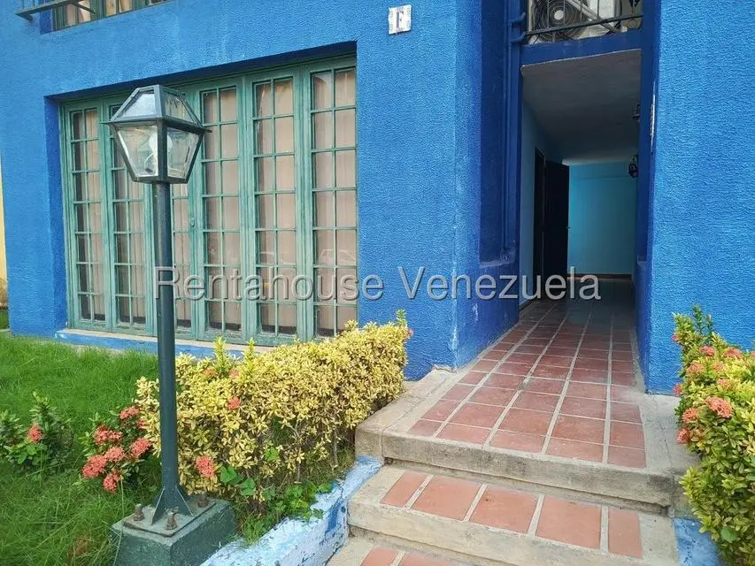 Apartamento (1 Nivel) en Alquiler en Camuri Chico, Vargas - 11