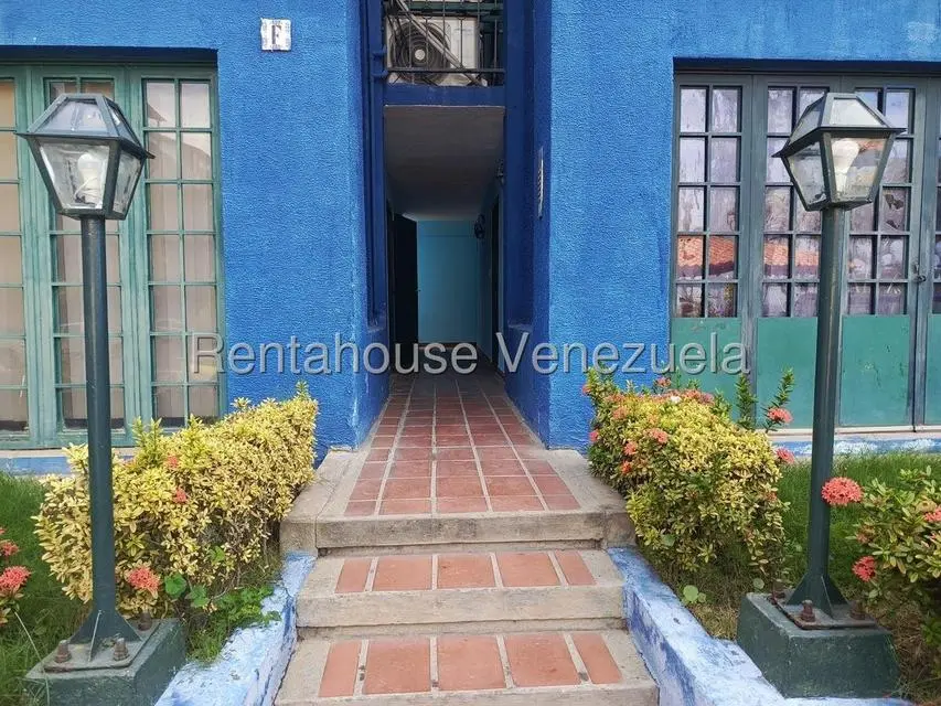 Apartamento (1 Nivel) en Alquiler en Camuri Chico, Vargas - 12