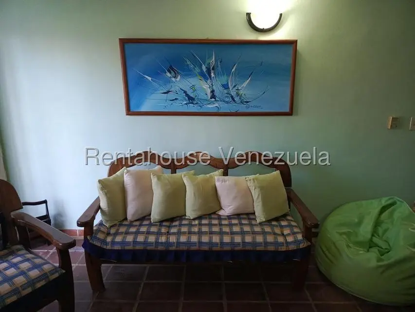 Apartamento (1 Nivel) en Alquiler en Camuri Chico, Vargas - 24