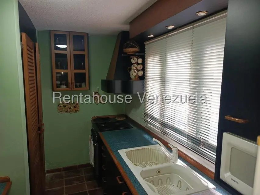 Apartamento (1 Nivel) en Alquiler en Camuri Chico, Vargas - 26