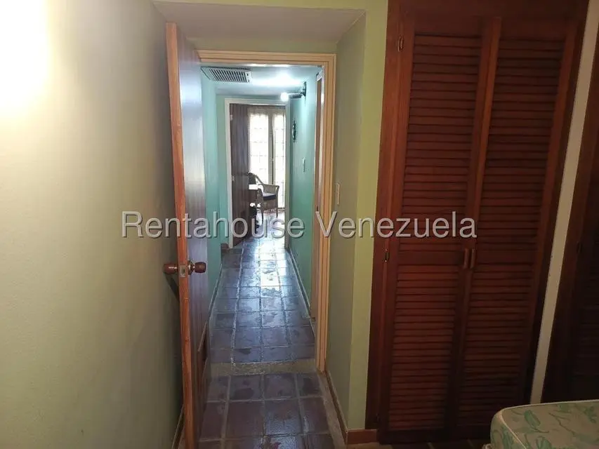 Apartamento (1 Nivel) en Alquiler en Camuri Chico, Vargas - 42
