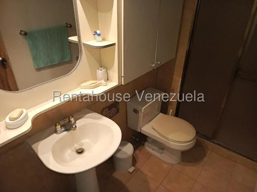 Apartamento (1 Nivel) en Alquiler en Camuri Chico, Vargas - 47