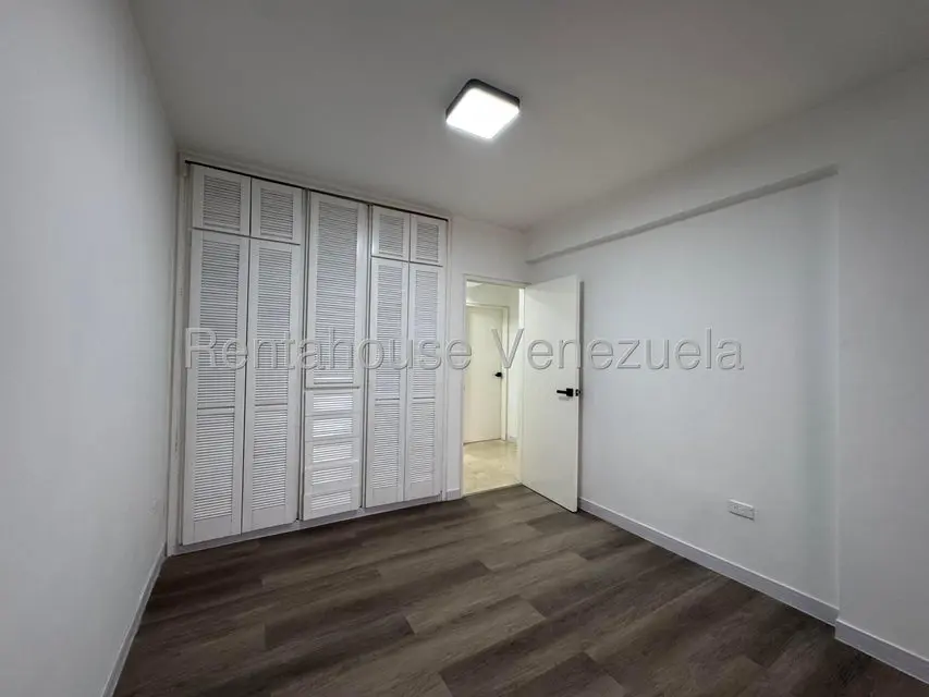 Apartamento (1 Nivel) en Venta en La Alameda, Distrito Metropolitano - 24