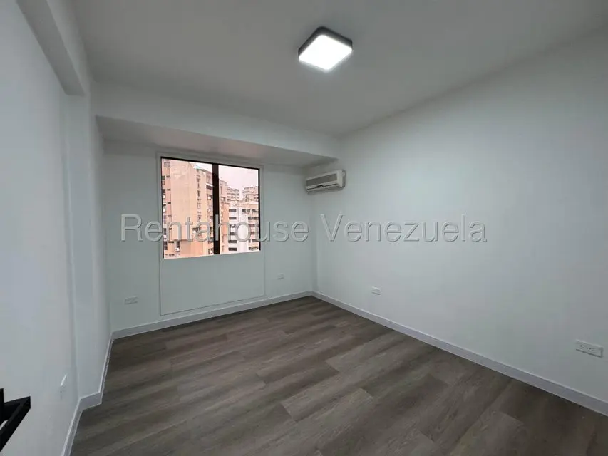 Apartamento (1 Nivel) en Venta en La Alameda, Distrito Metropolitano - 25