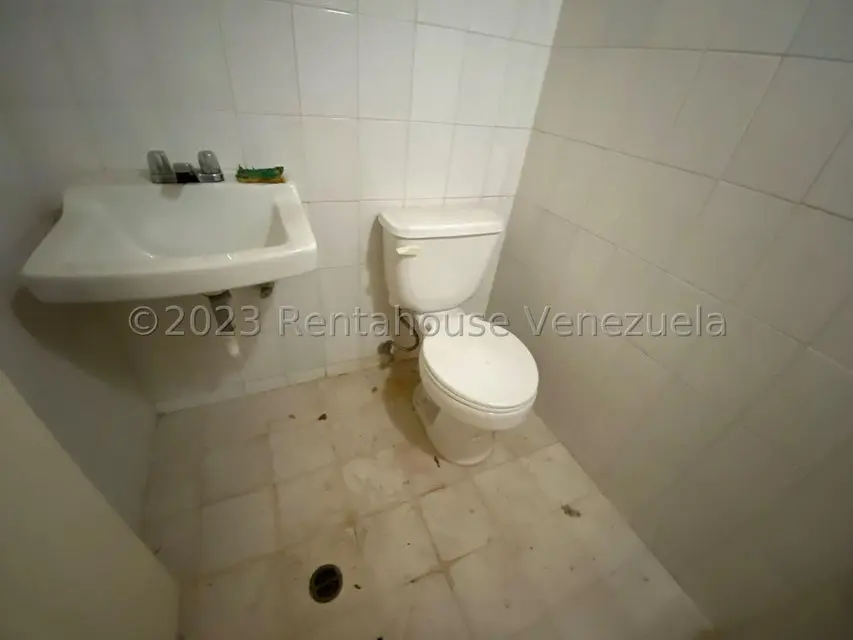 Townhouse (Multiples Niveles) en Venta en Miranda, Distrito Metropolitano - 24