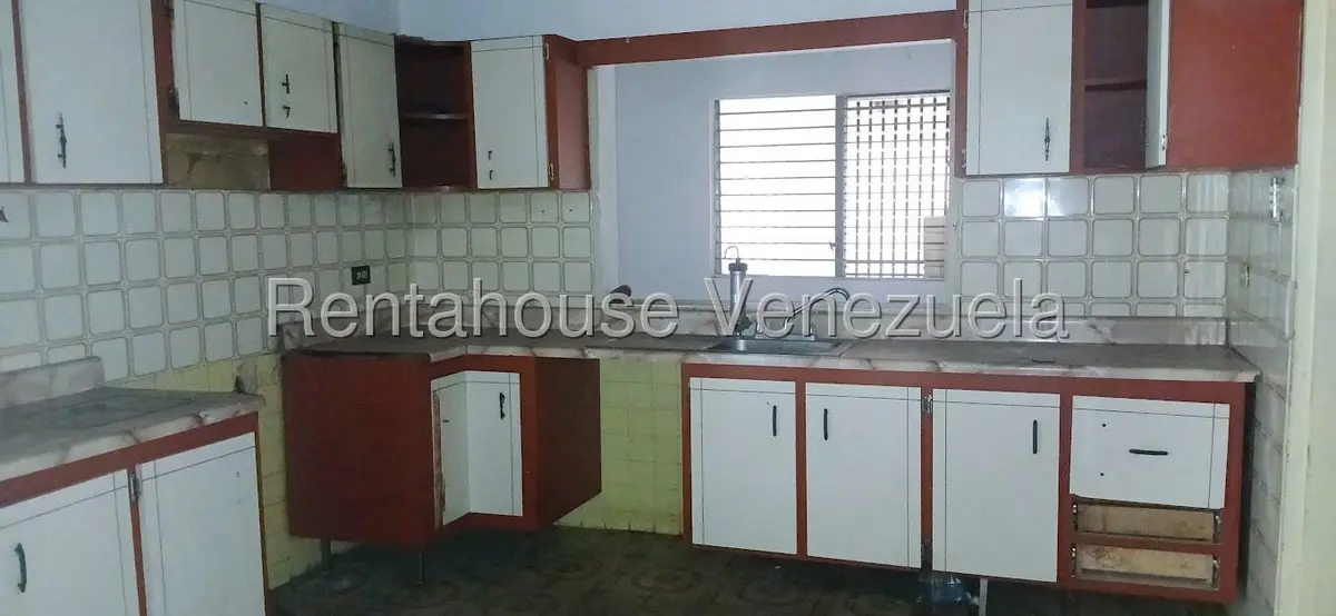 Casa (1 Nivel) en Alquiler en Calle Piar, Zulia - 7