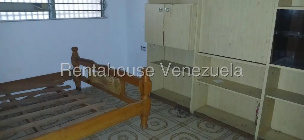 Casa (1 Nivel) en Alquiler en Calle Piar, Zulia - 10