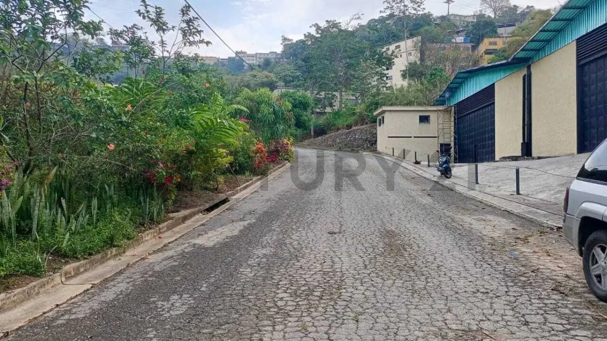 Alquiler Galpón en Filas de Mariche - 10