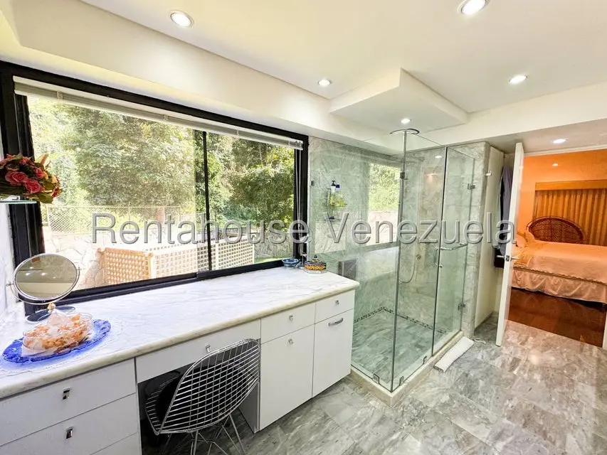 Apartamento (1 Nivel) en Venta en Lomas de La Lagunita, Distrito Metropolitano - 30