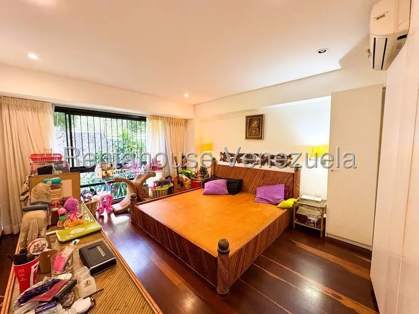 Apartamento (1 Nivel) en Venta en Lomas de La Lagunita, Distrito Metropolitano - 36