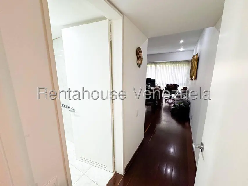 Apartamento (1 Nivel) en Venta en Lomas de La Lagunita, Distrito Metropolitano - 41