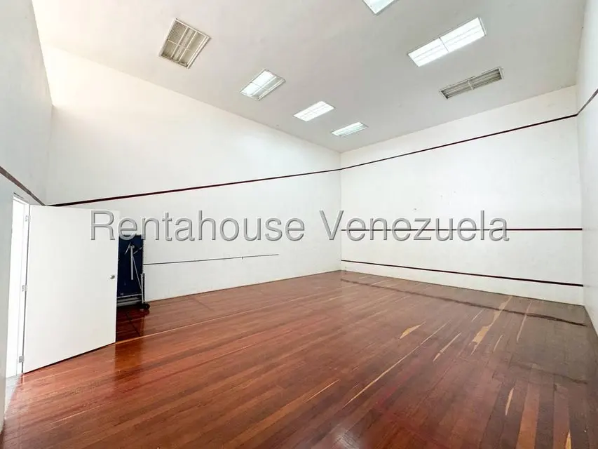 Apartamento (1 Nivel) en Venta en Lomas de La Lagunita, Distrito Metropolitano - 44