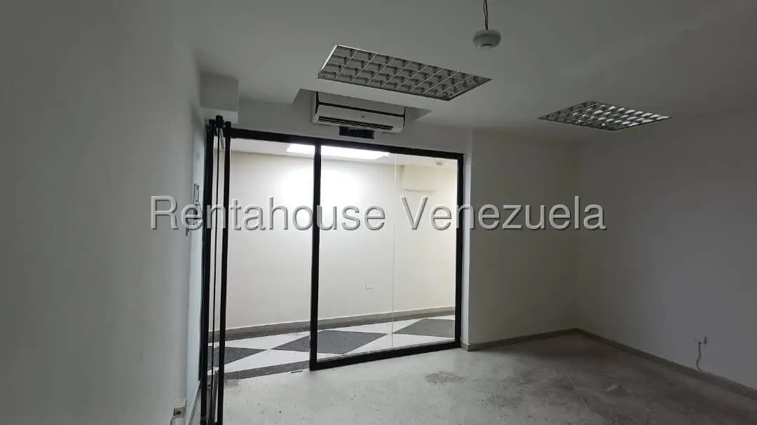 Comercial (Local Comercial) en Alquiler en Zona Centro, Aragua - 13