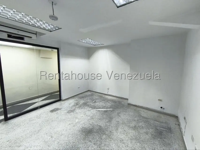 Comercial (Local Comercial) en Alquiler en Zona Centro, Aragua - 10