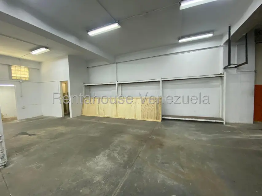 Comercial (Local Comercial) en Alquiler en El Marques, Distrito Metropolitano - 20