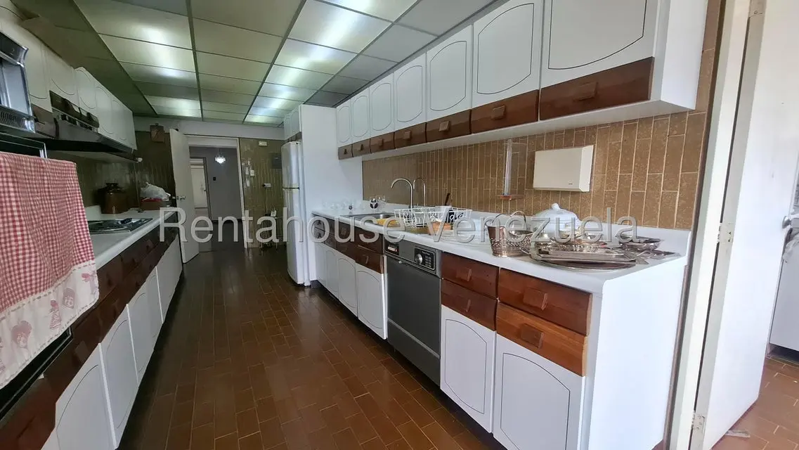 Apartamento (1 Nivel) en Venta en Colinas de Bello Monte, Distrito Metropolitano - 26