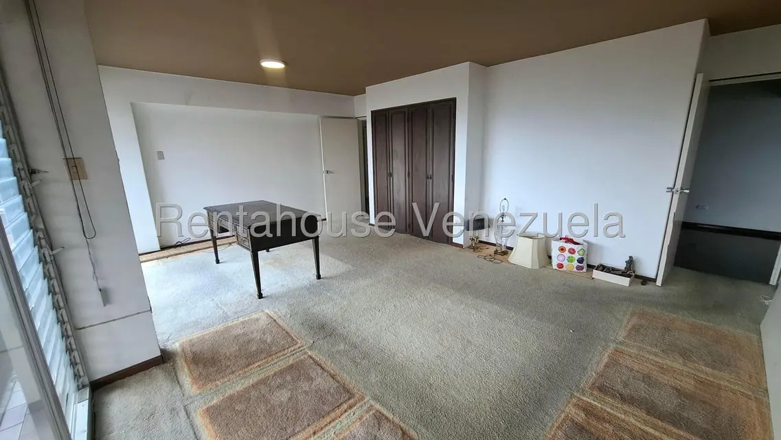 Apartamento (1 Nivel) en Venta en Colinas de Bello Monte, Distrito Metropolitano - 35