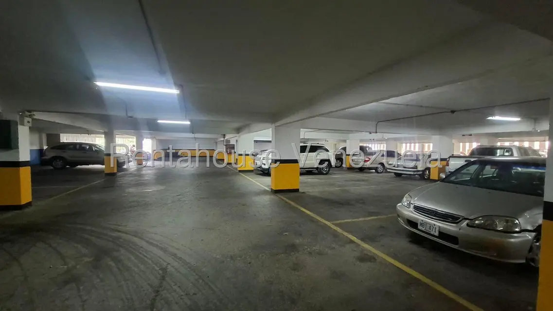 Apartamento (1 Nivel) en Venta en Colinas de Bello Monte, Distrito Metropolitano - 62