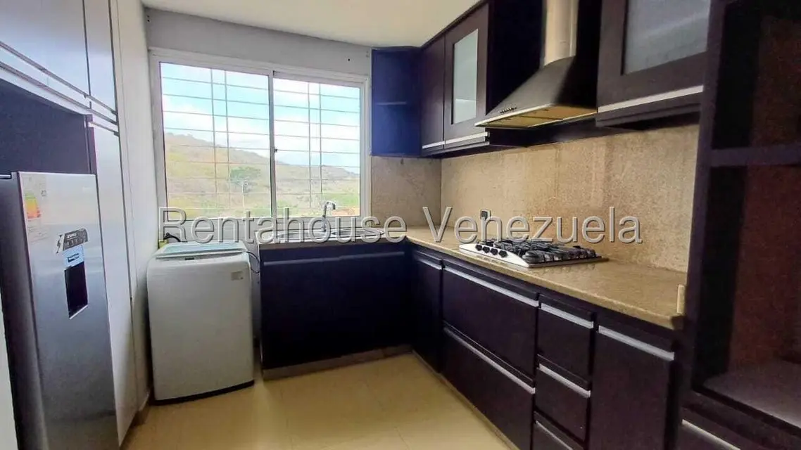 Apartamento (1 Nivel) en Alquiler en Ciudad Roca, Lara - 11