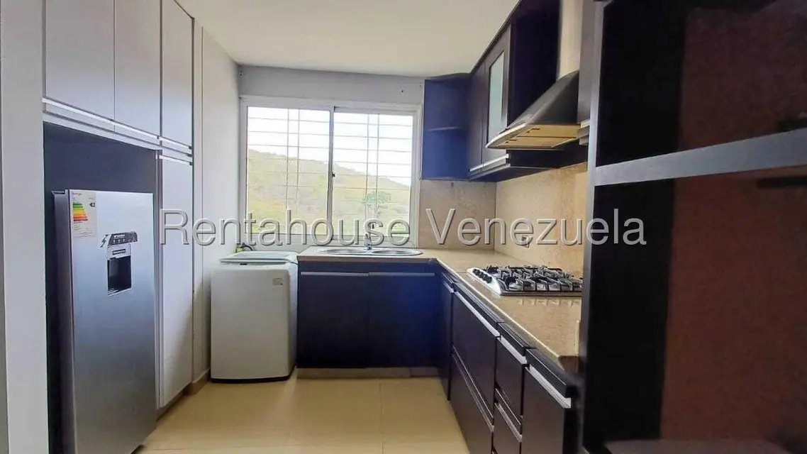 Apartamento (1 Nivel) en Alquiler en Ciudad Roca, Lara - 10