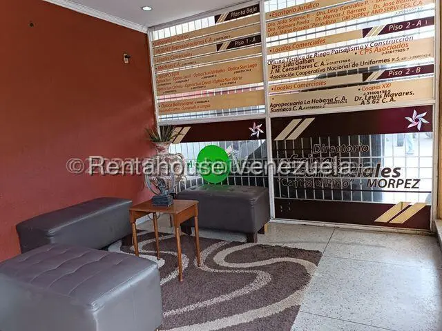 Comercial (Oficina) en Alquiler en Avenida Universidad, Zulia - 2