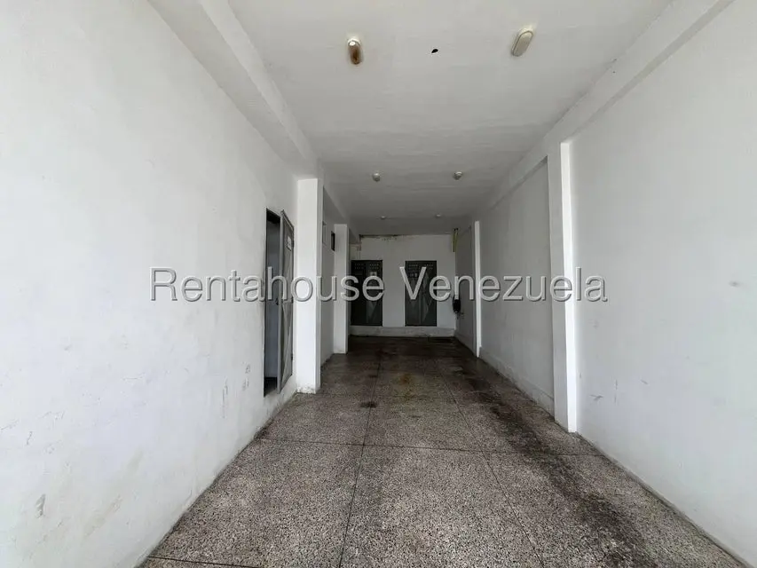 Comercial (Local Comercial) en Venta en Centro - Chivacoa, Yaracuy - 36
