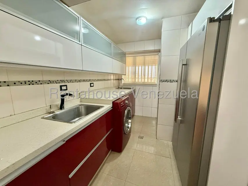 Apartamento (1 Nivel) en Venta en Parroquia Altagracia, Distrito Metropolitano - 11
