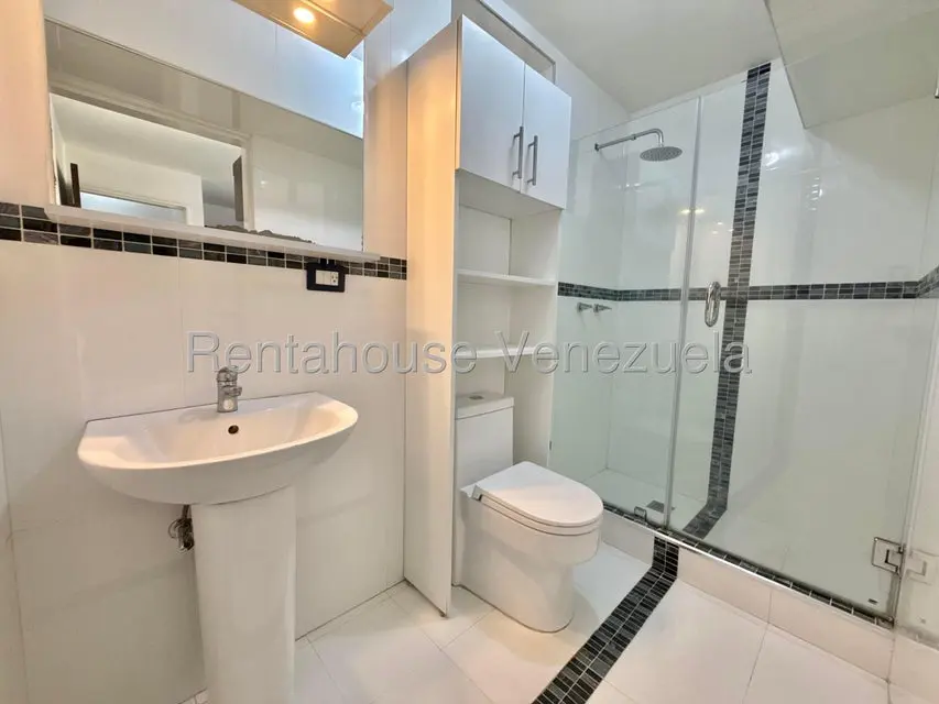 Apartamento (1 Nivel) en Venta en Parroquia Altagracia, Distrito Metropolitano - 19