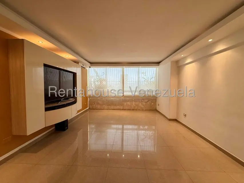 Apartamento (1 Nivel) en Venta en Parroquia Altagracia, Distrito Metropolitano - 7