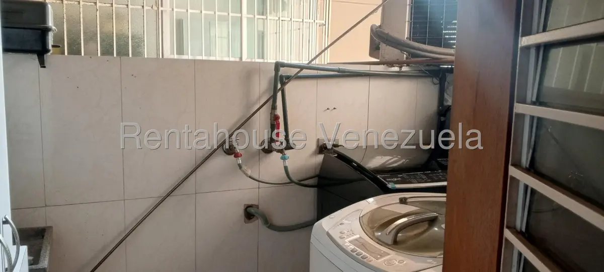 Apartamento (1 Nivel) en Venta en La Urbina, Distrito Metropolitano - 11