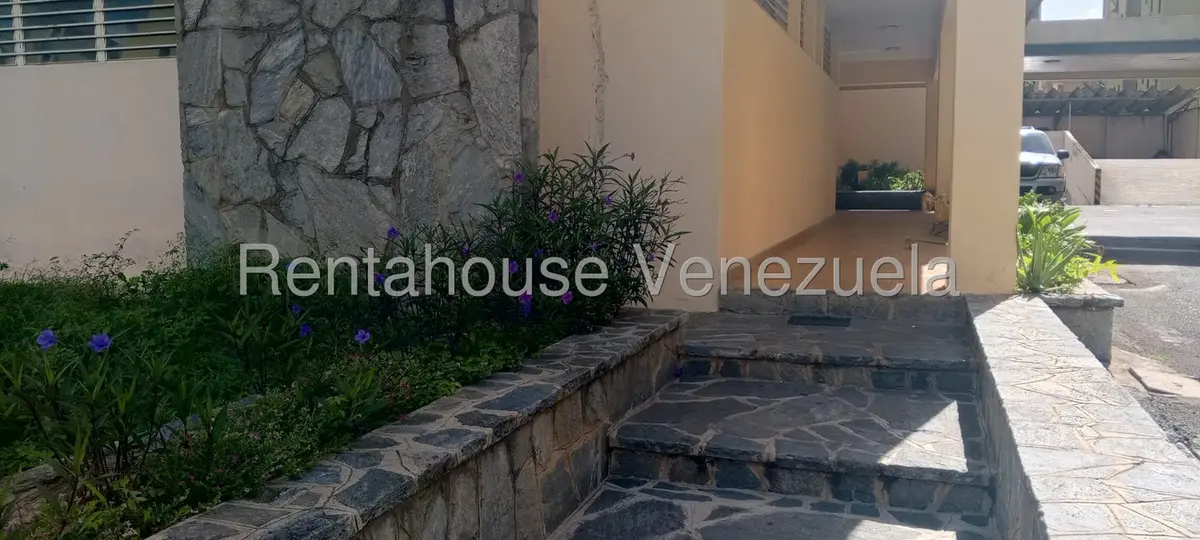 Apartamento (1 Nivel) en Venta en La Urbina, Distrito Metropolitano - 3