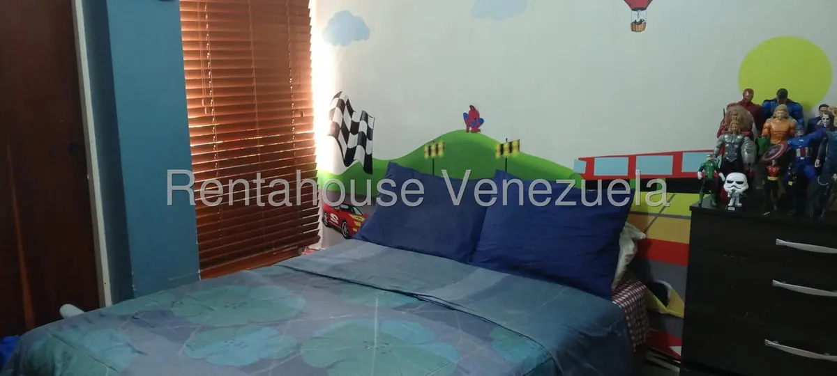 Apartamento (1 Nivel) en Venta en La Urbina, Distrito Metropolitano - 24