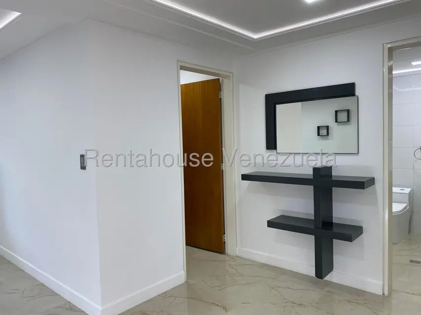 Apartamento (1 Nivel) en Venta en Escampadero, Distrito Metropolitano - 12