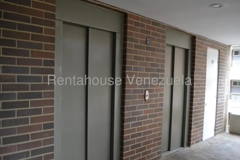 Apartamento (1 Nivel) en Venta en Escampadero, Distrito Metropolitano - 24