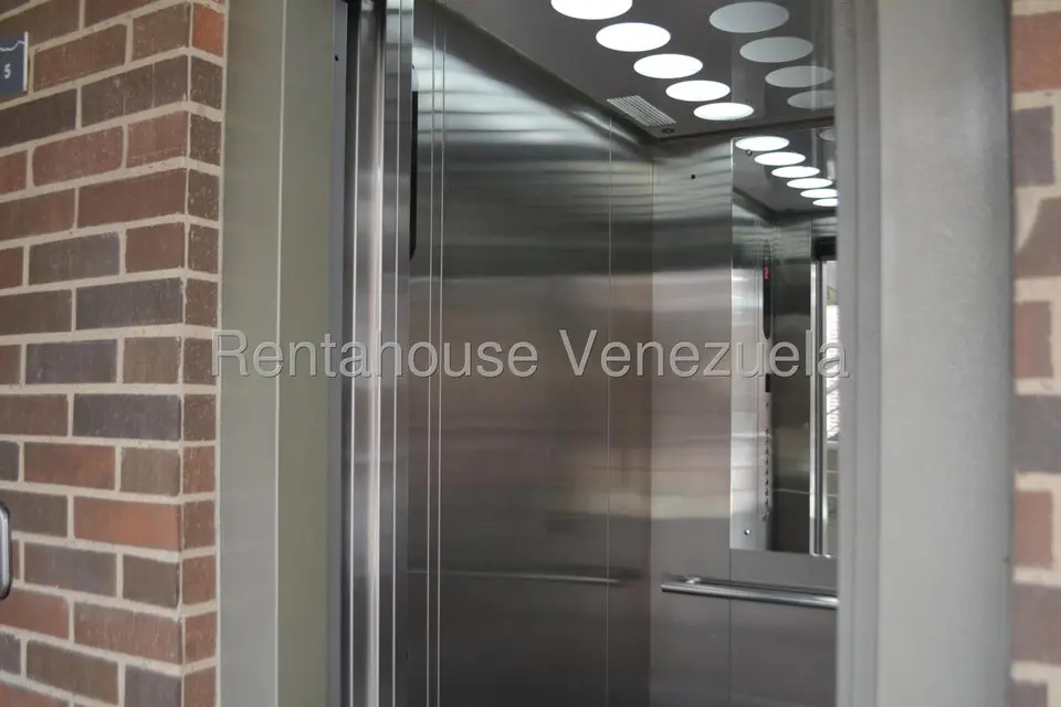 Apartamento (1 Nivel) en Venta en Escampadero, Distrito Metropolitano - 25