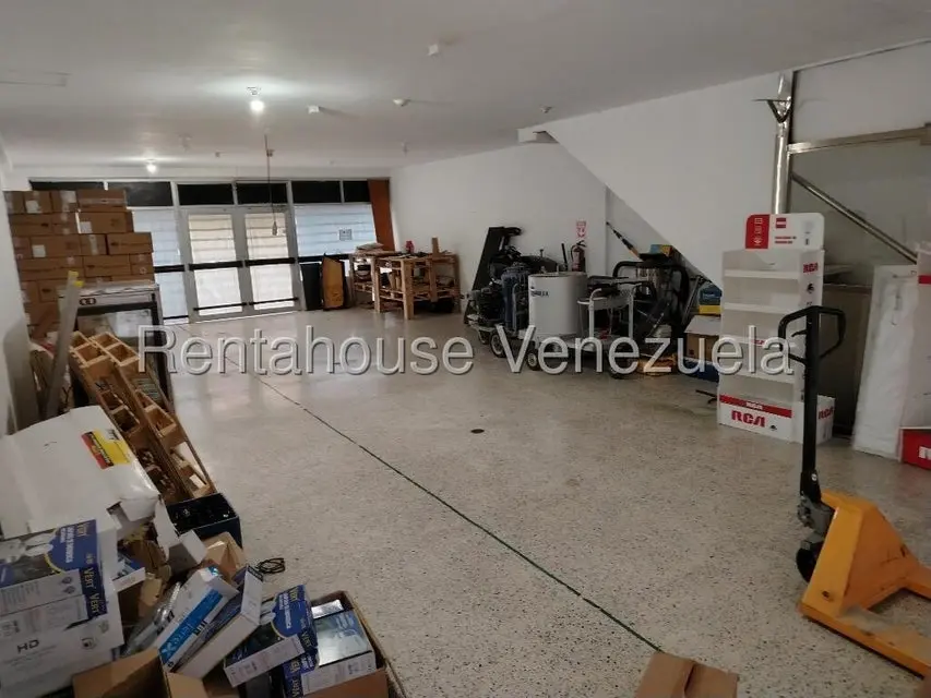 Comercial (Local Comercial) en Alquiler en Santa Eduvigis, Distrito Metropolitano - 4