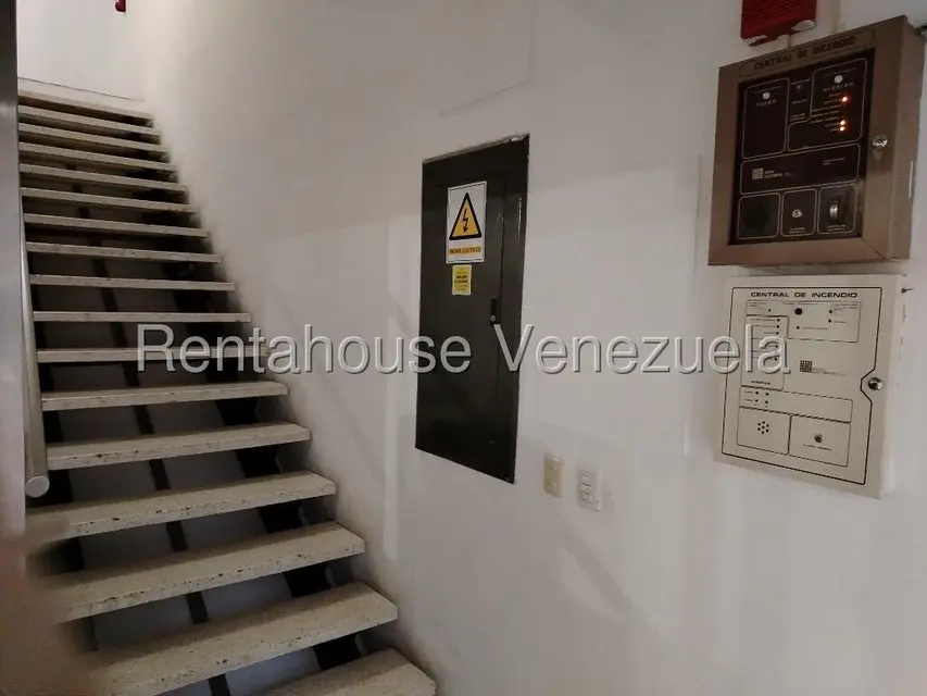 Comercial (Local Comercial) en Alquiler en Santa Eduvigis, Distrito Metropolitano - 6