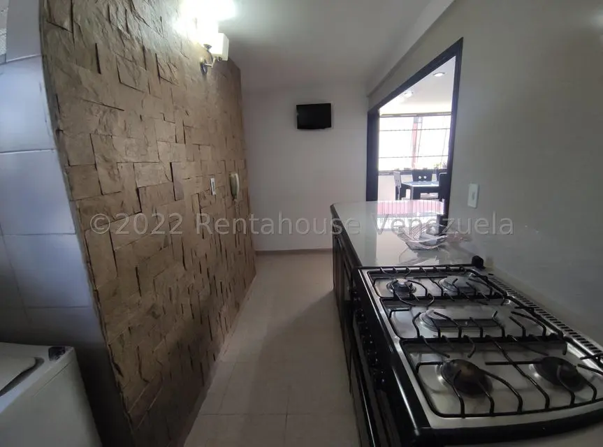 Apartamento (1 Nivel) en Alquiler en Campo Alegre, Aragua - 11