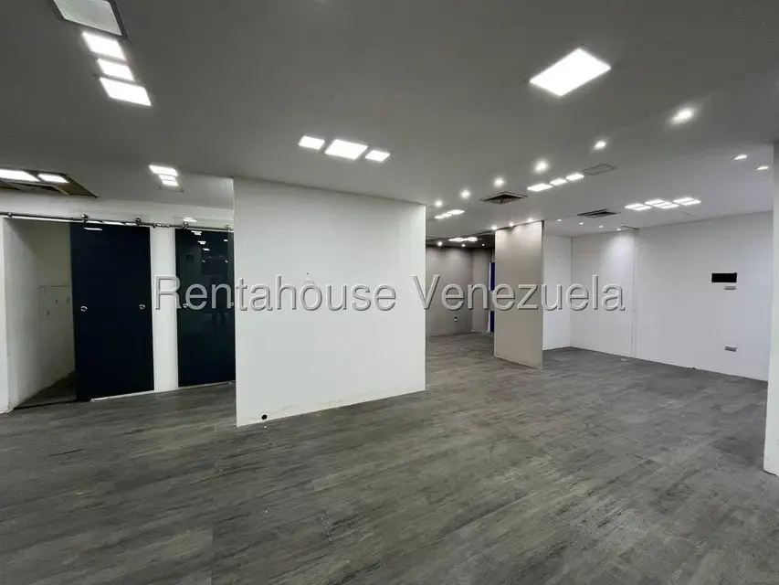 Comercial (Local Comercial) en Alquiler en Prebo I, Carabobo - 8