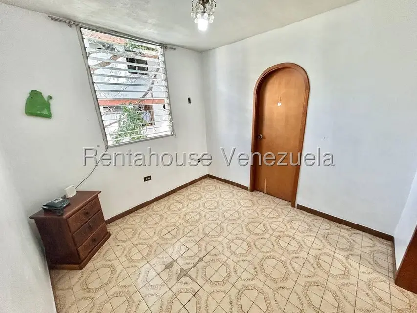 Apartamento (1 Nivel) en Venta en Centro, Lara - 16