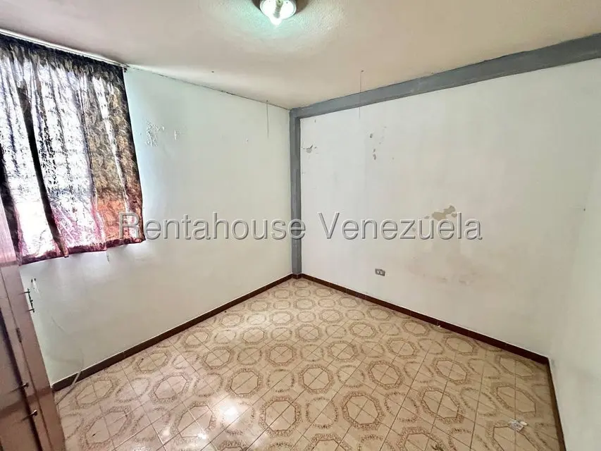 Apartamento (1 Nivel) en Venta en Centro, Lara - 25