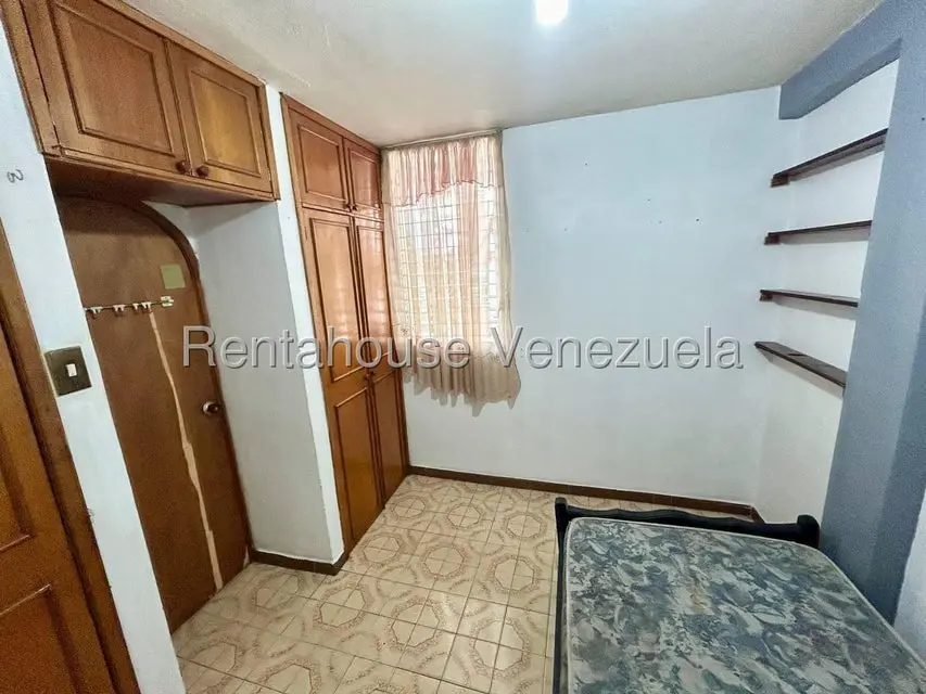 Apartamento (1 Nivel) en Venta en Centro, Lara - 31
