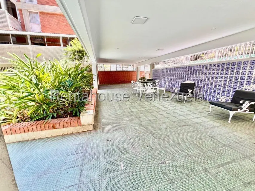 Apartamento (1 Nivel) en Venta en Chuao, Distrito Metropolitano - 15